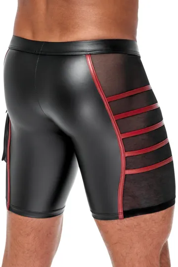 Enge Shorts im edlen Mattlook schwarz/rot