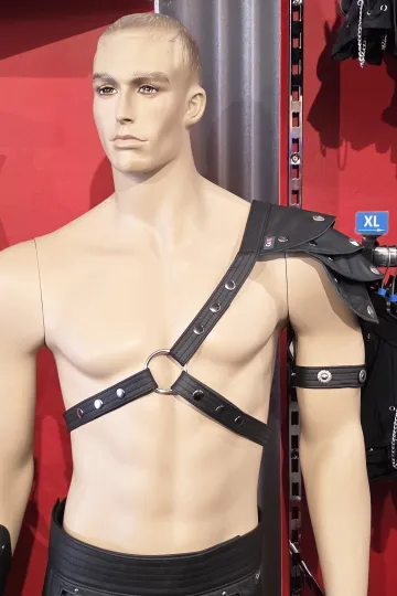 Leder Harness 01-3H schwarz
