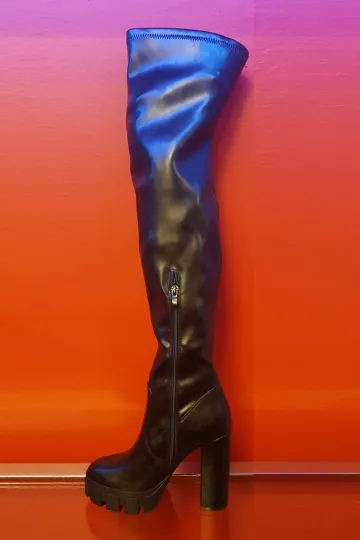 Overknees mit Blockabsatz schwarz