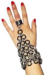Ketten-Handstulpe 01 silbern/schwarz