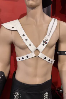 Leder Harness 06 weiß